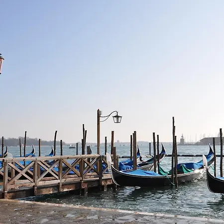 Apartamento Casa Rebecca In San Marco Veneza
